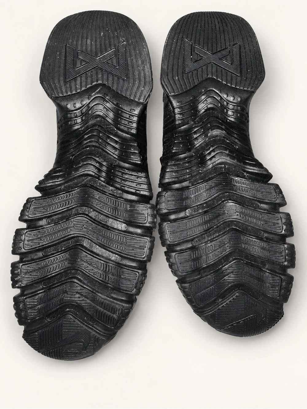 Nike Men's Black Running Sneakers